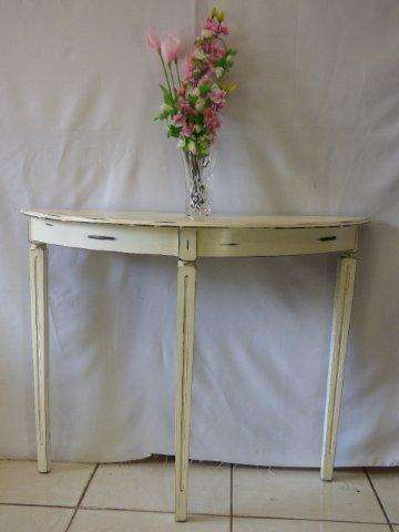 A BEAUTIFUL VINTAGE SHABBY CHIC HALF MOON TABLE, GORGEOUS TOP ON STRAIGHT LEGS!