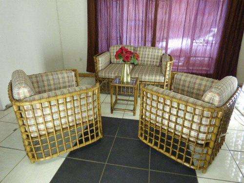 MAGNIFICENT, STYLISH 4 PIECE 'LIFESTYLE CANE Co' SUITE. TRULY IMPRESSIVE & BEAUTIFUL! PERFECT PATIO