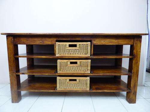 AN EXQUISITE LARGE PINE SIDE SERVER WITH THREE BASKET DRAWERS, PERFECT FOR THE PATIO/LAPA!!!