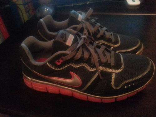 Nike 5.0 Free waffle trainers. UK10