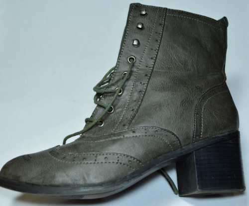 Victorian style low heel boot