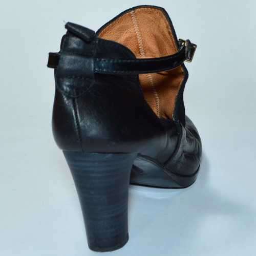Velvet layered T-strap boot