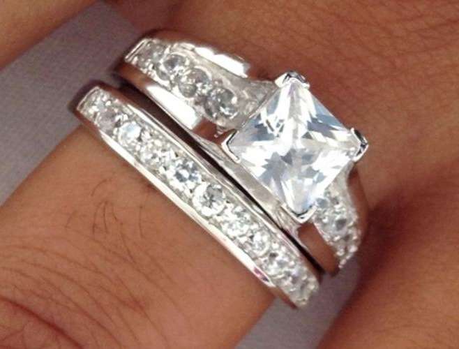 GLAMOUR- PRINCESS STERLING SILVER TWIN RING SET