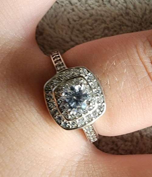 ***LOVELY STERLING SILVER DOUBLE HALO ZIRCONIA CLUSTER ETERNITY RING***