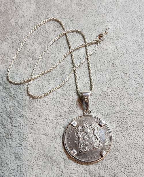 ***925 Sterling silver Necklace with R1 coin pendant.***