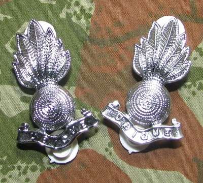 SADF - Free State Field Artillery Chromed Collar Badge Pair