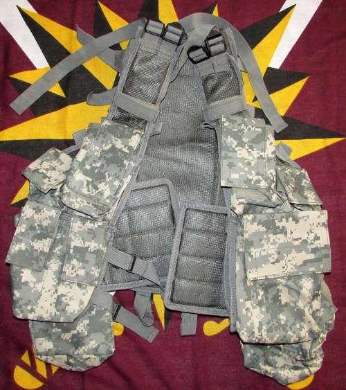 United States Army Digital Camo Battle Jacket - Mint Condition