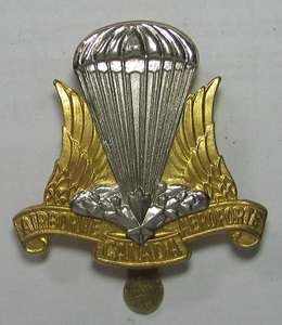 Canada - Parachute Airborne Cap Badge