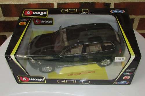 Bburago Gold Collection - 1:18 Volkswagen Touareg