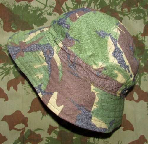 SADF - Recce Copy Tanzanian Camo Bush Hat ( Mint and Un-Worn ) Medium