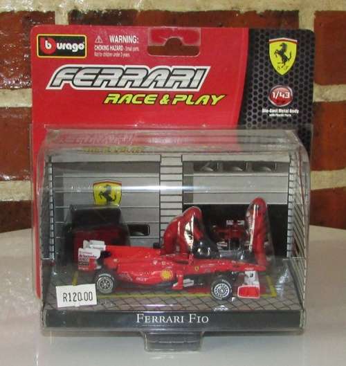 Bburago - 1:43 Ferrari F10