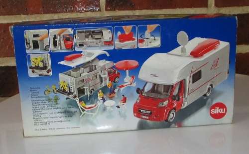 Siku Super : 1:50 Caravan Camping