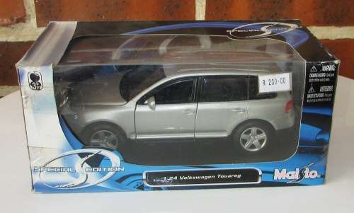 Miasto - 1:24 Volkswagen Touareg
