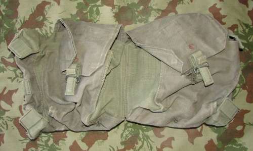 SADF - Webbing " Kidney Pouches " ( Good Used )