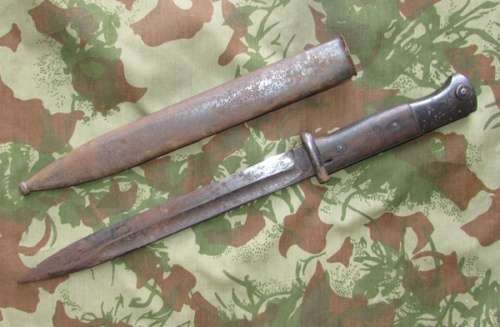 Bayonet with Scabbard