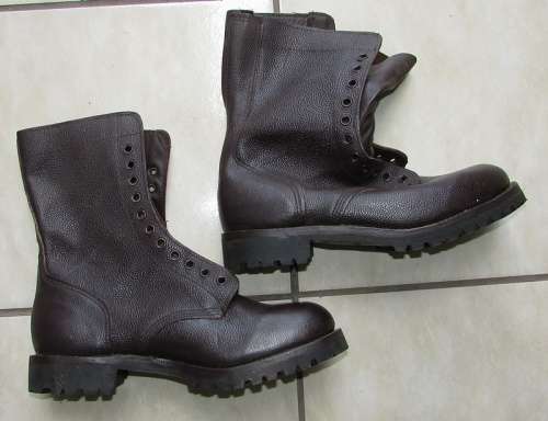 SADF - Size 12 ( Like New ) Parachute Jump Boots