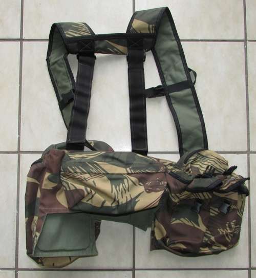 Reproduction ( Fantasy Item ) - Rhodesian Niemoller Type Assault Vest