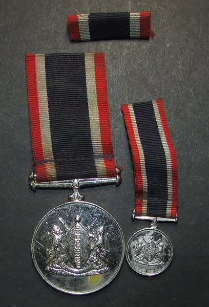 SADF - Homelands ( Transkei ) Defence Force Medal with Miniature and Bar