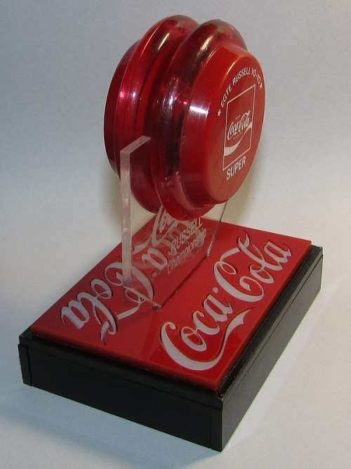 Original Russell " Coca-Cola Super " Yo-Yo in Custom Display Case