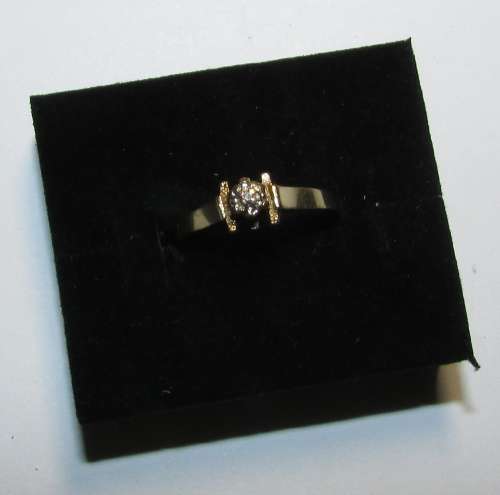 Ladie's 9CT Gold Ring with Stones - 1.4 Grams ( Stoned not Checked )