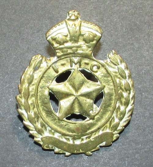 Rare - World War Two Indian Malay Corps Cap Badge ( Worn by Engineer unit, unofficially )