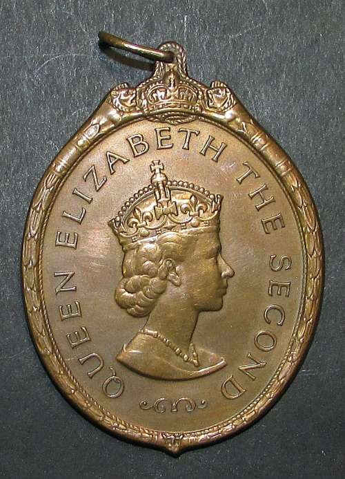 Badge of the Certificate of Honour ( Kenya ) E.II.R - Scarse