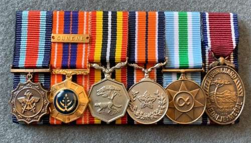 SADF Court Mounted Miniature Medal Set - MMM/Pro Patria/Southern Africa/General Service/Units/JChard