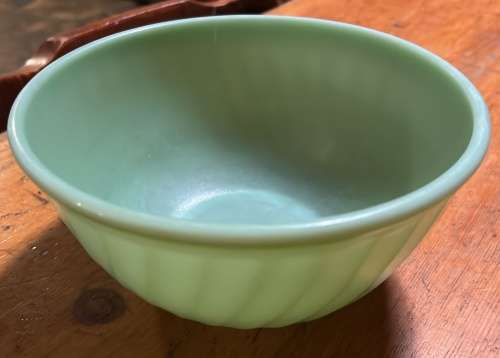 Vintage Fire King Jadeite Swirl Mixing Bowl