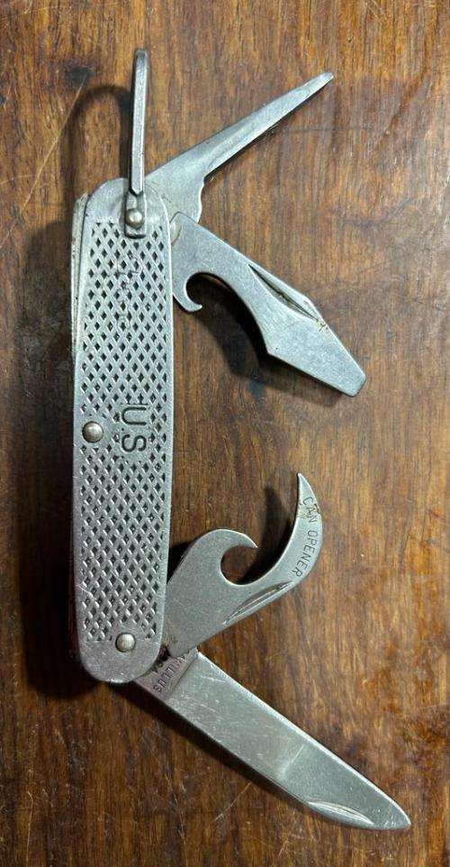 Vintage Camillus US Military Multi Tool Pocket Folding Knife