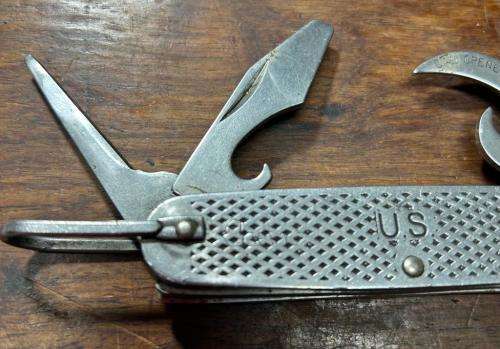 Vintage Camillus US Military Multi Tool Pocket Folding Knife
