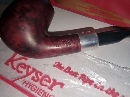 1980`s - Boxed Number 8 (Giant Bent) Keyser Smoking Pipe