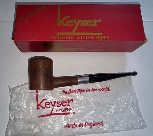 1980`s - Boxed Number 22 (Poker Pipe) Keyser Smoking Pipe