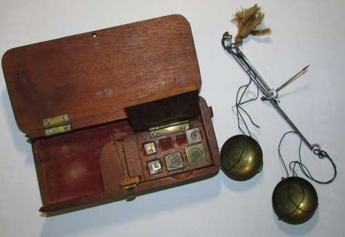 Antique Diamond Pocket Scale