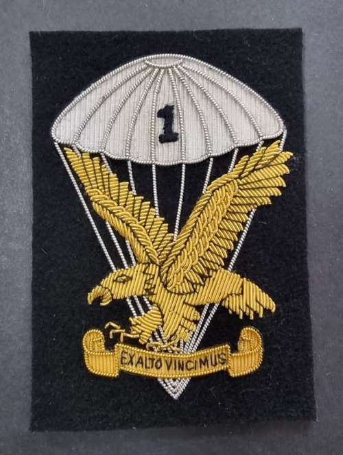 SADF - 1 Parachute Battalion ( Bullion Wire ) Blazer Badge