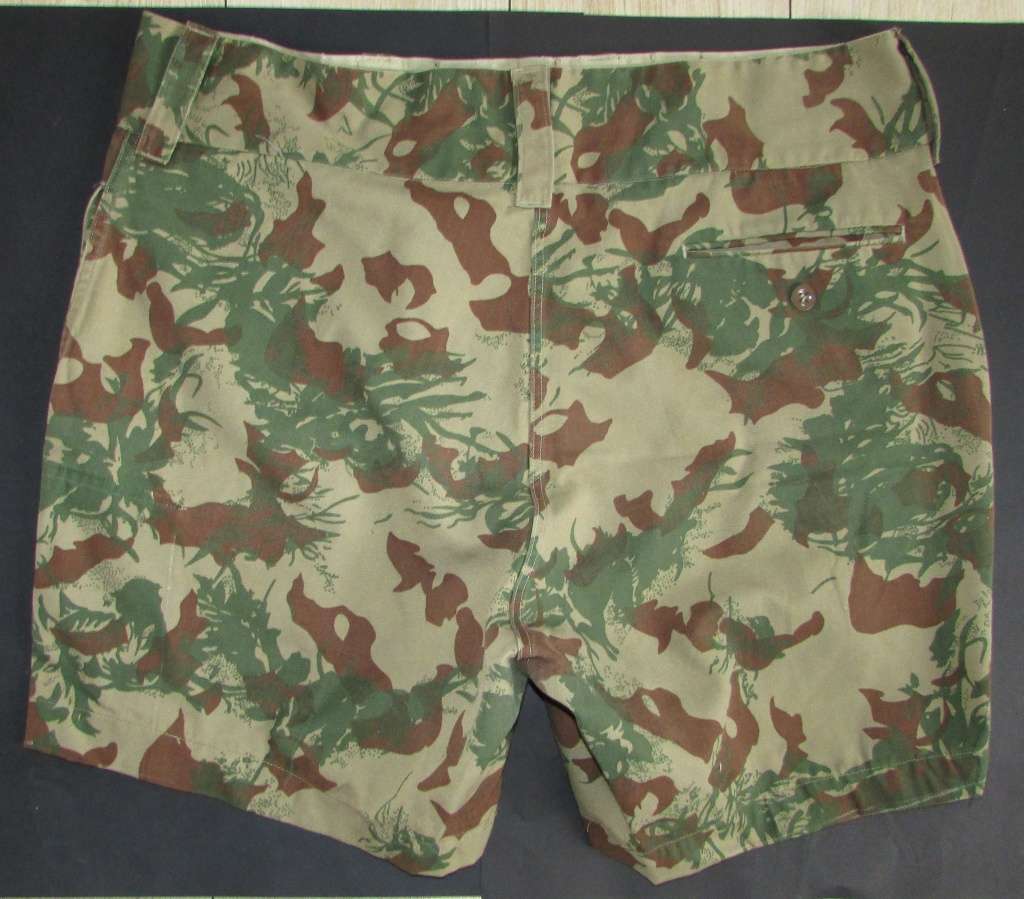 SA Camo Shorts in Top Condition - Big Size