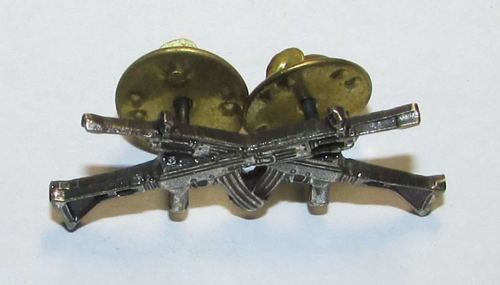 SADF - SWATF Marksman Qualification Breast Badge