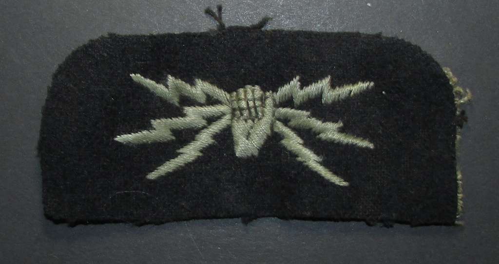 World War Two Royal Air Force Radio Operator Badge