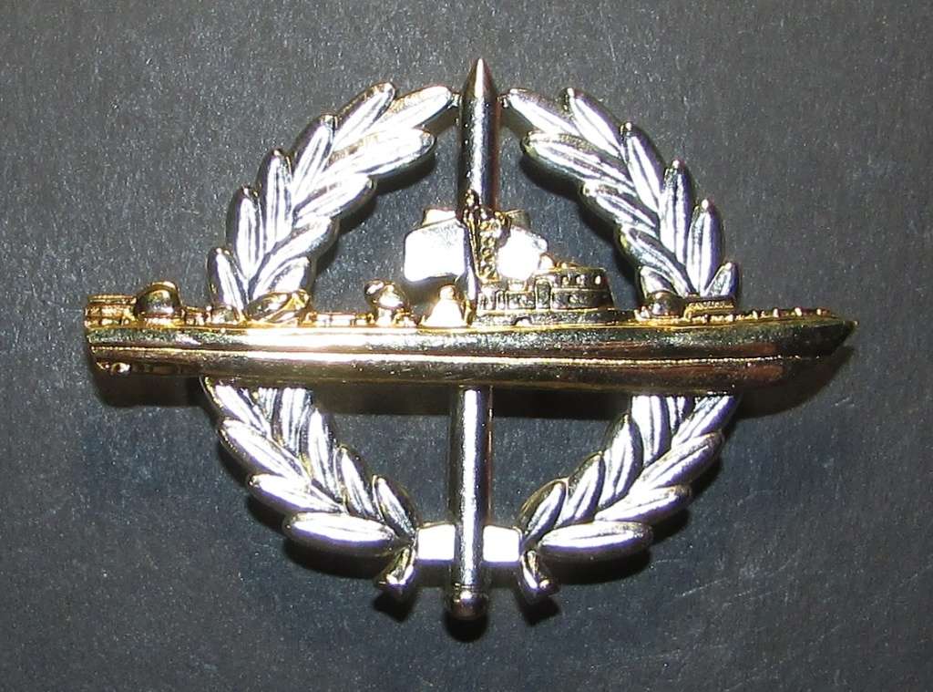SADF - SA Navy Strike Craft Flotilla Bi-Metal Breast Badge
