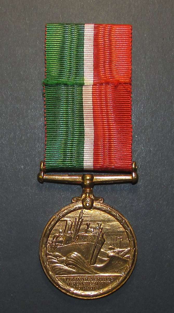 Full Size World War One Medal for War Service (Mercantile  Marine):Robbert H.Kelly