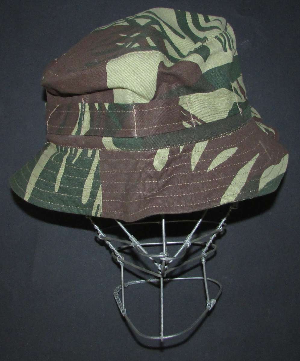 Reproduction - Rhodesian Brushstroke Camo Boonie Hat ( Medium/Large )