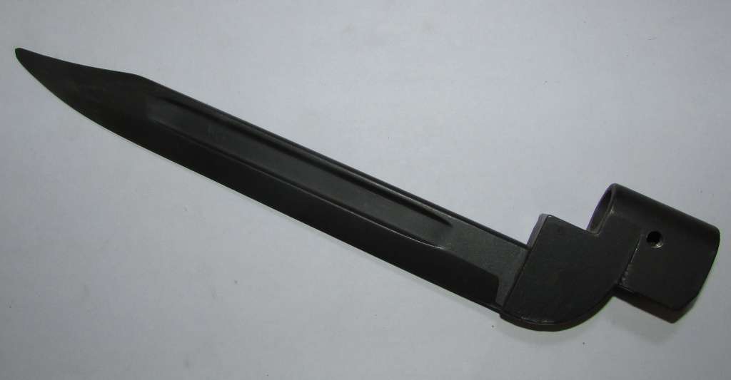 Bayonet with no Scabbard
