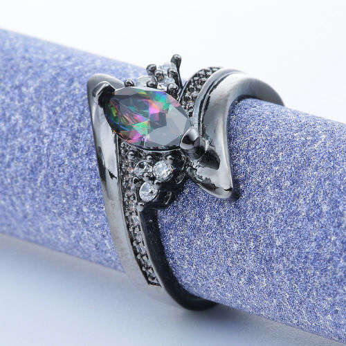 Exquisite Black Crystal Ring