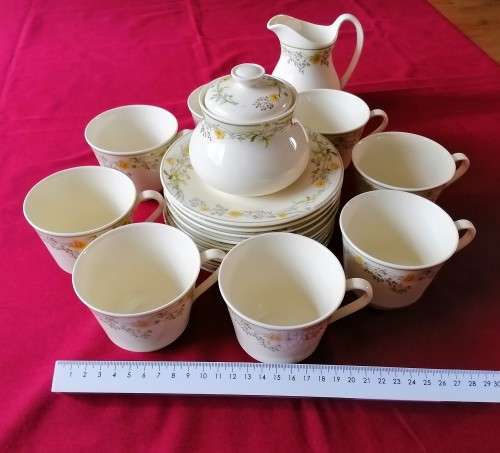 Vintage Royal Doulton -  Tea set with milk jug and sugar bowl - Nicole H 5080 - Romance Collection