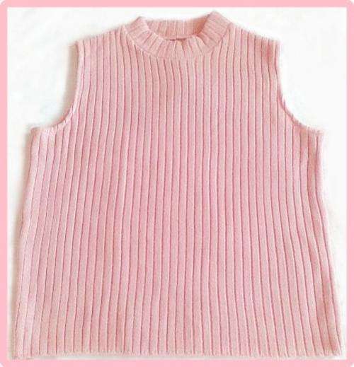 CUTE PINK ROUND-NECK SLEEVELESS KNIT SWEATER IN EXCELLENT NEW CONDITION ! SIZE LARGE/16/40