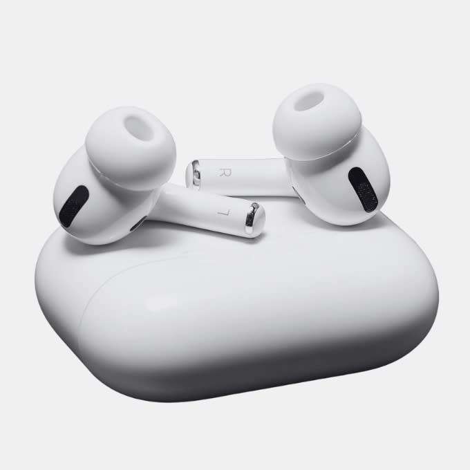 Apple AirPods Pro (2nd generation) with MagSafe Case