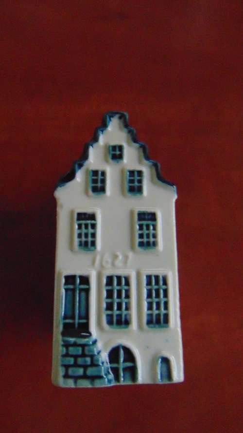 KLM Delft House Number 2