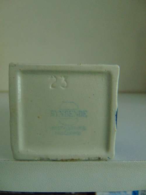 RARE KLM Delft House 23