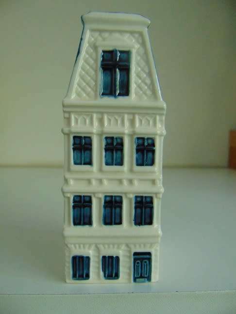 KLM Delft House Number 61
