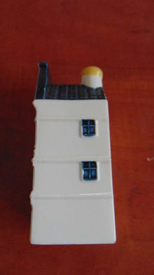 KLM Delft House Number 61