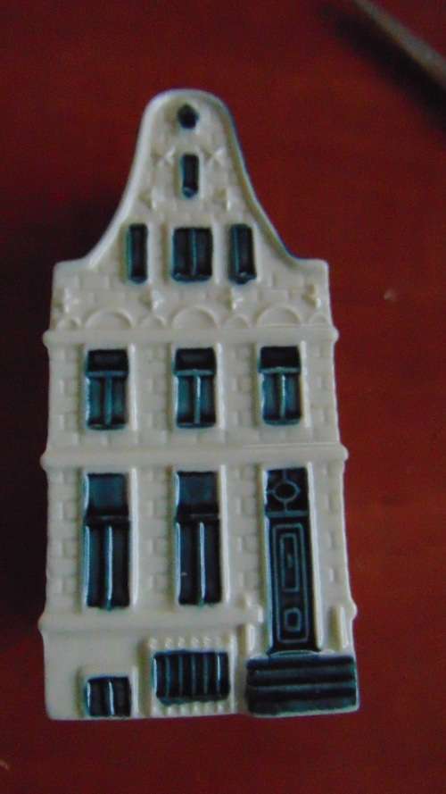 KLM Delft House Number 40
